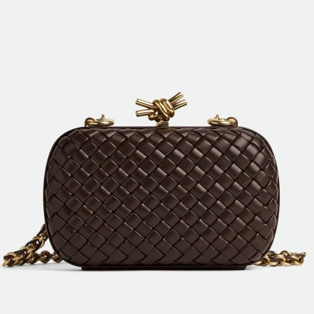 Bottega Veneta Knot Clutch with Chain in Fondant Intrecciato Lambskin