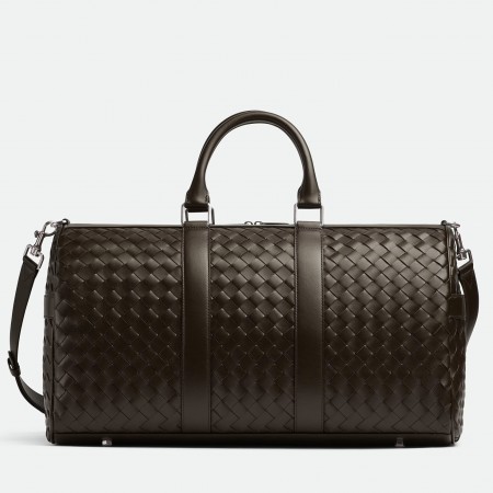 Bottega Veneta Medium Duffle Bag in Fondant Intrecciato Calfskin