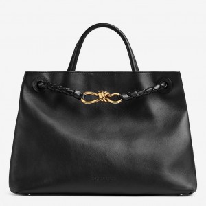 Bottega Veneta Medium Andiamo Bag in Black Smooth Calfskin